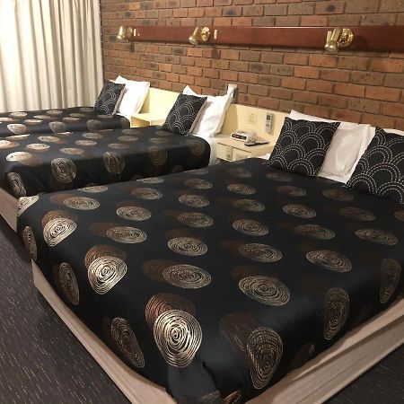 Travellers Rest Motor Inn Swan Hill Eksteriør bilde
